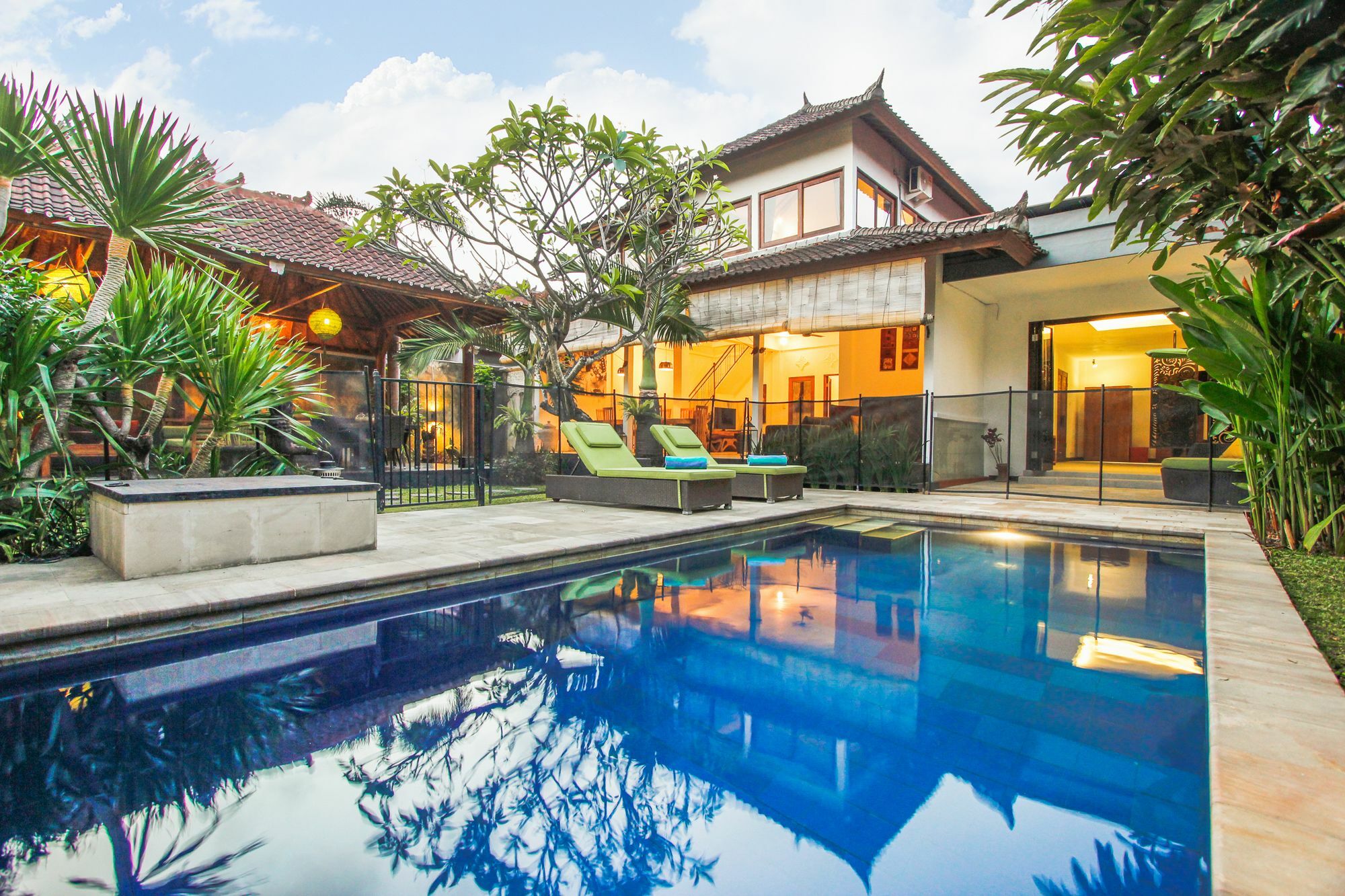 Villa Bali Caviar